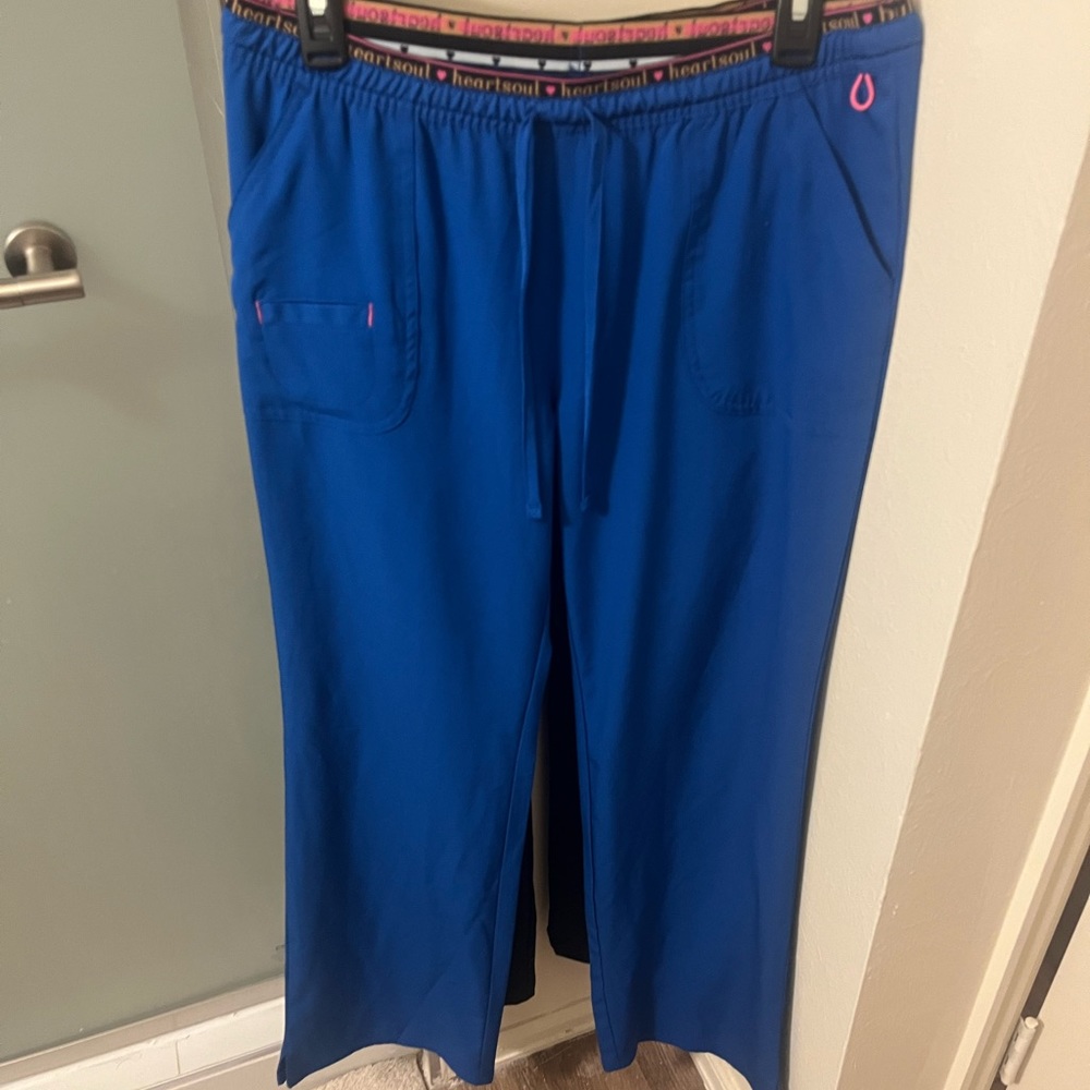 Scrub set - Picture 2 of 4
